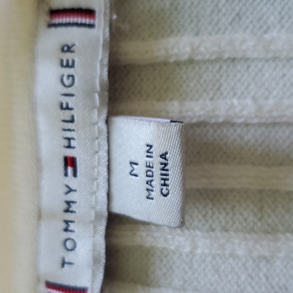 Top - Picture 4 of 6